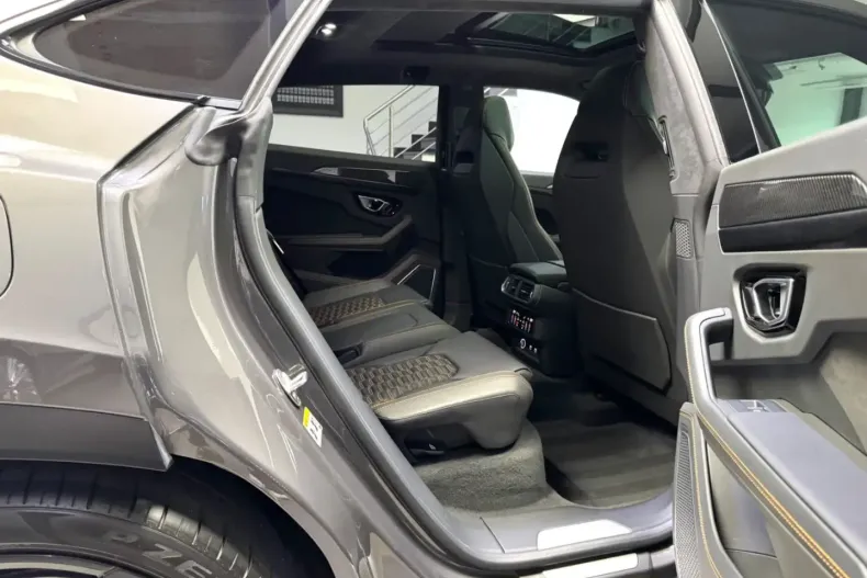 Lamborghini Urus din 2022 cu 64.000 km - oferta LAM116889 - foto 21