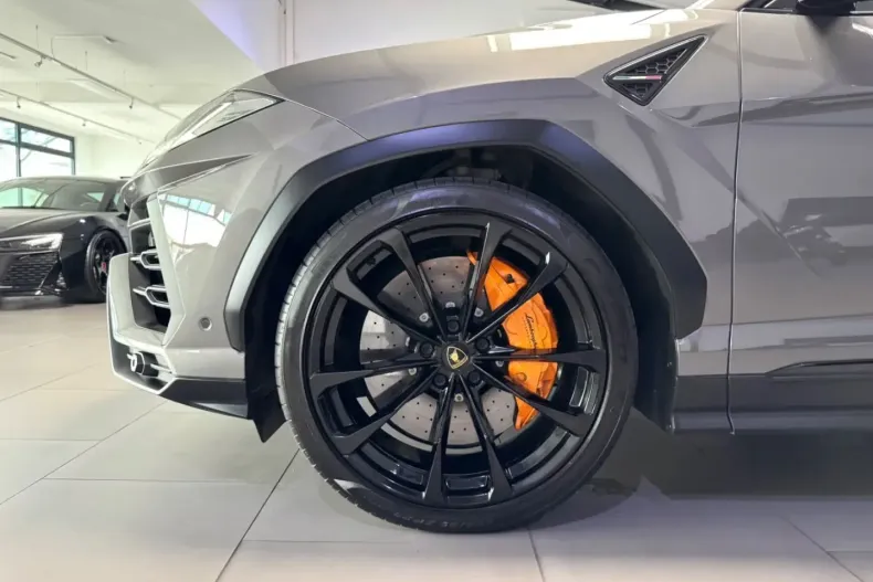Lamborghini Urus din 2022 cu 64.000 km - oferta LAM116889 - foto 29