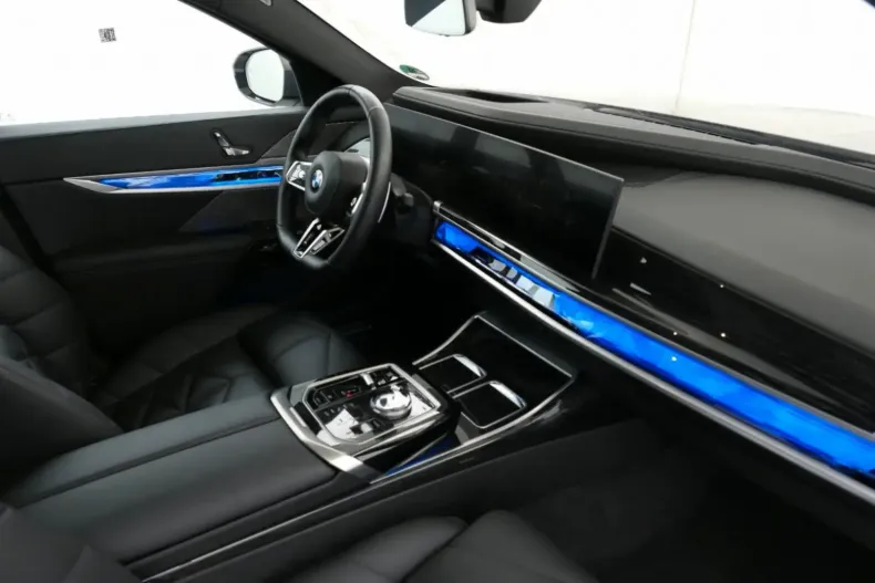 BMW 740 din 2024 cu 25.000 km - oferta BMW116902 - foto 3