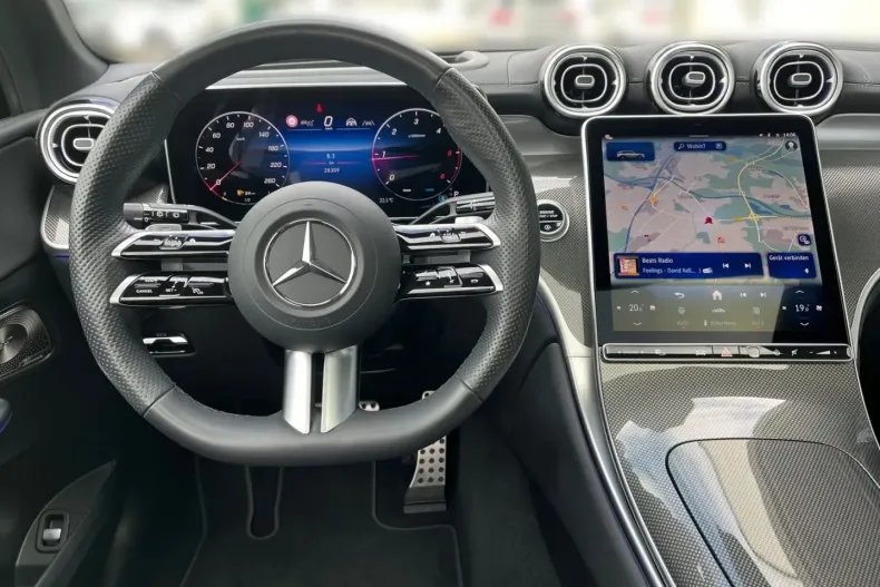 Mercedes-Benz GLC 300 din 2024 cu 28.206 km - oferta MER116908 - foto 9