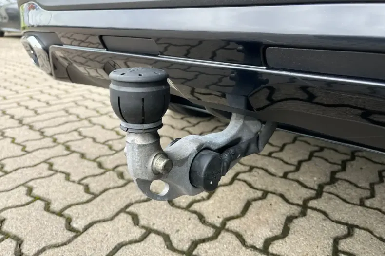 Mercedes-Benz GLC 300 din 2024 cu 28.206 km - oferta MER116908 - foto 17