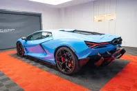Lamborghini Revuelto din 2025 cu 200 km - oferta LAM116916 - foto 4
