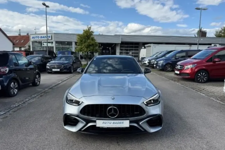 Mercedes-Benz C 63 AMG din 2024 cu 5.700 km - oferta MER116922 - foto 2