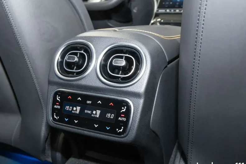 Mercedes-Benz C 63 AMG din 2024 cu 12.454 km - oferta MER116934 - foto 25