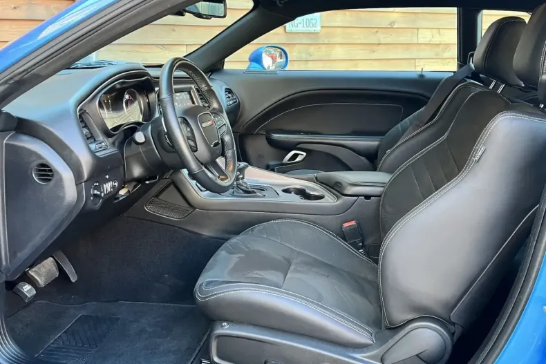 Dodge Challenger din 2023 cu 23.403 km - oferta DOD116941 - foto 17