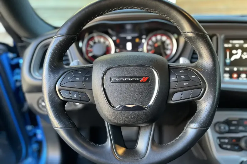 Dodge Challenger din 2023 cu 23.403 km - oferta DOD116941 - foto 19