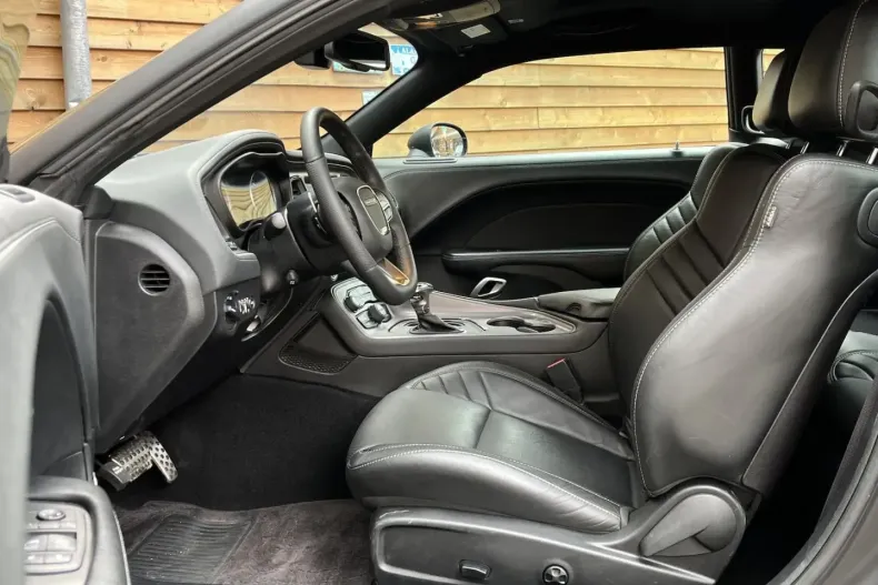 Dodge Challenger din 2023 cu 6.560 km - oferta DOD116942 - foto 17