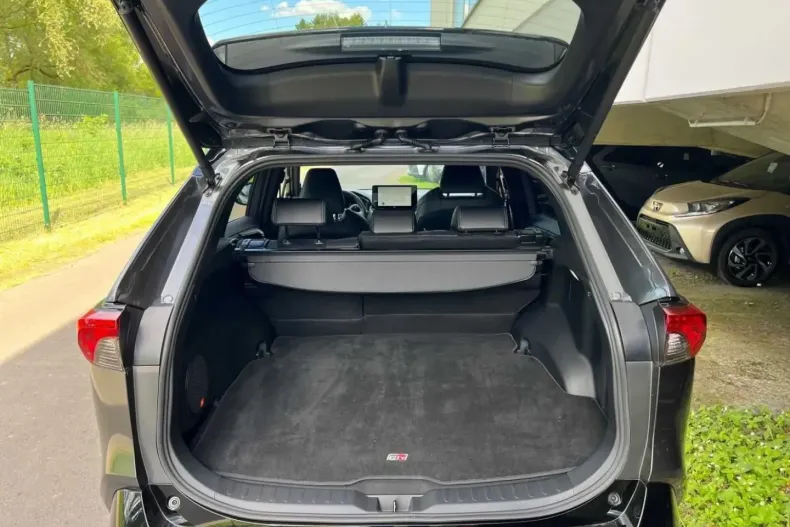 Toyota RAV4 din 2024 cu 16.000 km - oferta TOY116945 - foto 9