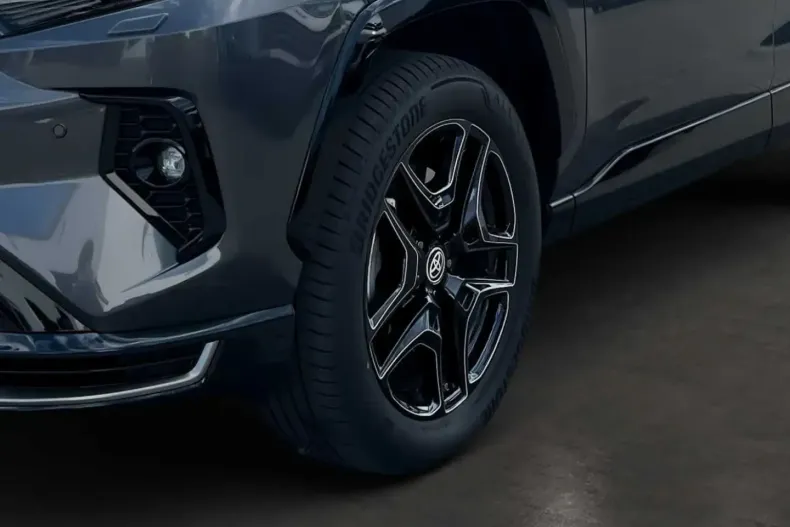 Toyota RAV4 din 2024 cu 16.000 km - oferta TOY116945 - foto 11