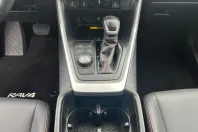 Toyota RAV4 din 2024 cu 22.435 km - oferta TOY116949 - foto 24