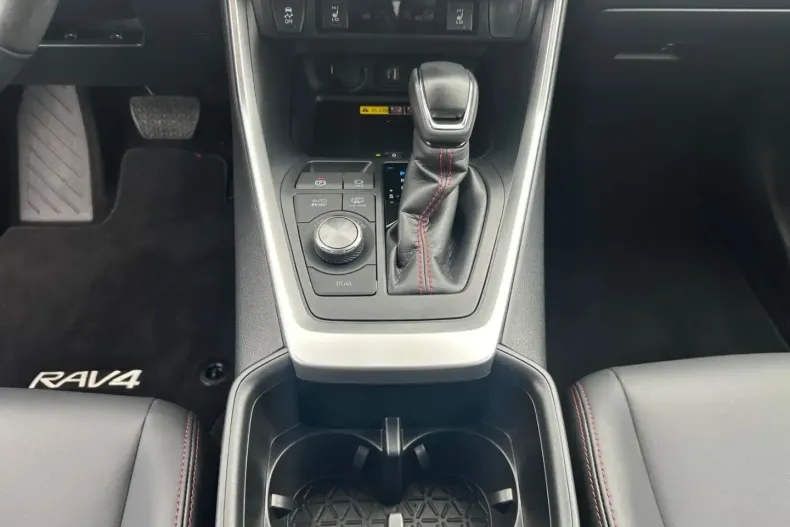 Toyota RAV4 din 2024 cu 22.435 km - oferta TOY116949 - foto 24