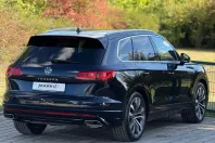 Volkswagen Touareg din 2021 cu 79.990 km - oferta VOL116952 - foto 4