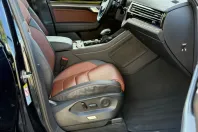 Volkswagen Touareg din 2021 cu 79.990 km - oferta VOL116952 - foto 10