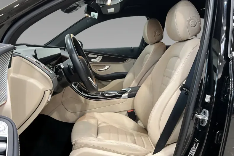 Mercedes-Benz EQC din 2022 cu 63.827 km - oferta MER116954 - foto 8