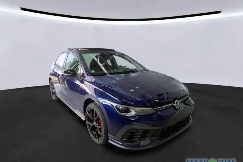 Volkswagen Golf din 2022 cu 46.258 km - oferta VOL116958 - foto 1