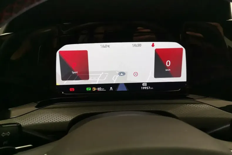 Volkswagen Golf din 2024 cu 19.990 km - oferta VOL116960 - foto 20