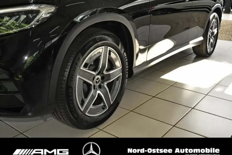 Mercedes-Benz GLC 300 din 2024 cu 5.293 km - oferta MER116966 - foto 4