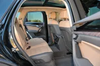 Volkswagen Touareg din 2024 cu 42.000 km - oferta VOL116977 - foto 16