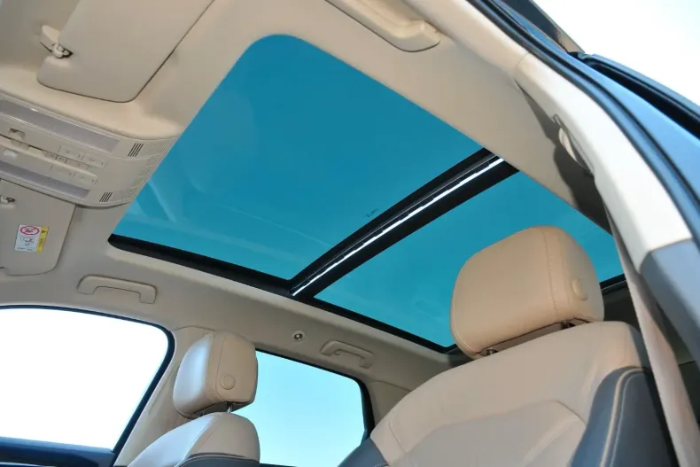 Volkswagen Touareg din 2024 cu 42.000 km - oferta VOL116977 - foto 20