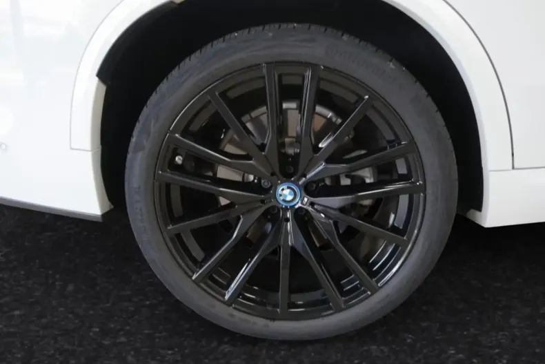 BMW X5 din 2025 cu 19.590 km - oferta BMW116992 - foto 2