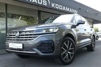 Volkswagen Touareg din 2021 cu 69.455 km - oferta VOL116993 - foto 1
