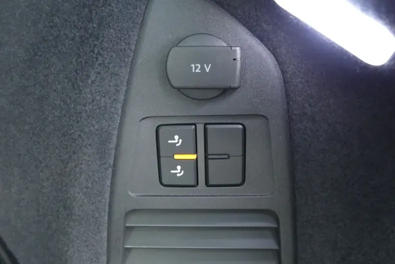 Volkswagen Touareg din 2021 cu 69.455 km - oferta VOL116993 - foto 12