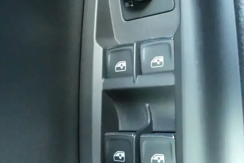 Volkswagen Touareg din 2021 cu 69.455 km - oferta VOL116993 - foto 20