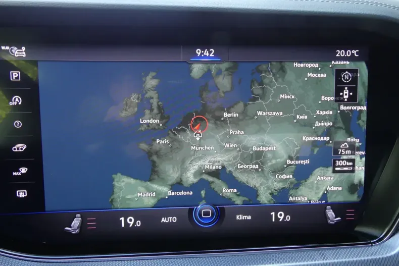 Volkswagen Touareg din 2021 cu 69.455 km - oferta VOL116993 - foto 24