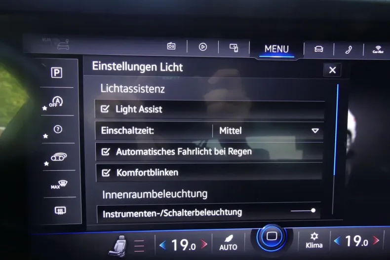 Volkswagen Touareg din 2021 cu 69.455 km - oferta VOL116993 - foto 28