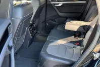 Volkswagen Touareg din 2022 cu 92.000 km - oferta VOL116994 - foto 13