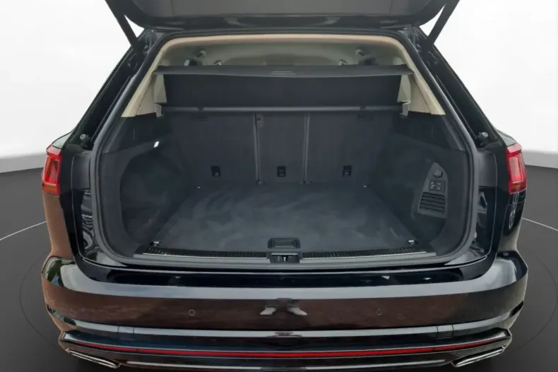 Volkswagen Touareg din 2020 cu 93.600 km - oferta VOL116995 - foto 10