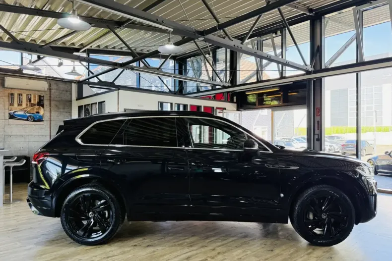 Volkswagen Touareg din 2022 cu 92.852 km - oferta VOL116998 - foto 7