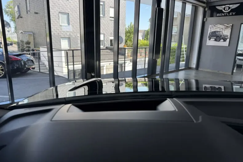 Volkswagen Touareg din 2022 cu 92.852 km - oferta VOL116998 - foto 23