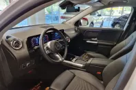 Mercedes-Benz GLA 250 din 2024 cu 8.100 km - oferta MER117000 - foto 3