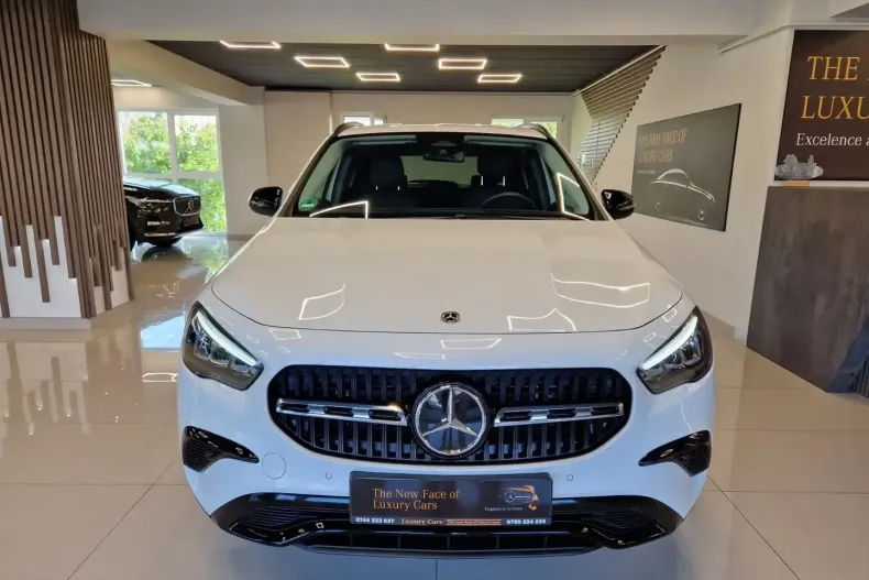 Mercedes-Benz GLA 250 din 2024 cu 8.100 km - oferta MER117000 - foto 5
