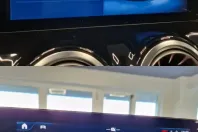 Mercedes-Benz GLA 250 din 2024 cu 8.100 km - oferta MER117000 - foto 27