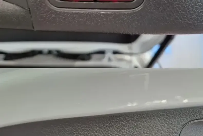 Mercedes-Benz GLA 250 din 2024 cu 8.100 km - oferta MER117000 - foto 36