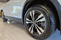 Mercedes-Benz GLA 250 din 2024 cu 8.100 km - oferta MER117000 - foto 37