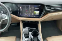 Volkswagen Touareg din 2020 cu 97.866 km - oferta VOL117003 - foto 13