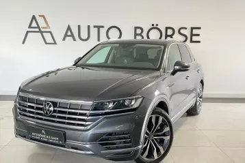 Volkswagen Touareg din 2022 - oferta VOL117004