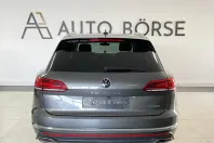 Volkswagen Touareg din 2022 cu 99.990 km - oferta VOL117004 - foto 3