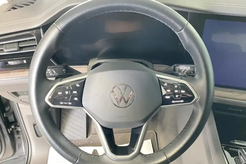 Volkswagen Touareg din 2022 cu 99.990 km - oferta VOL117004 - foto 8