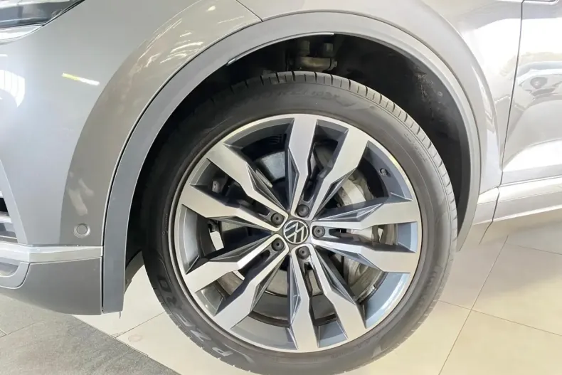 Volkswagen Touareg din 2022 cu 99.990 km - oferta VOL117004 - foto 15