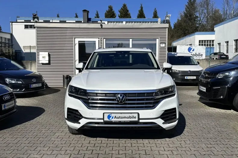 Volkswagen Touareg din 2021 cu 98.600 km - oferta VOL117005 - foto 3