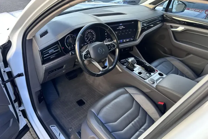 Volkswagen Touareg din 2021 cu 98.600 km - oferta VOL117005 - foto 15