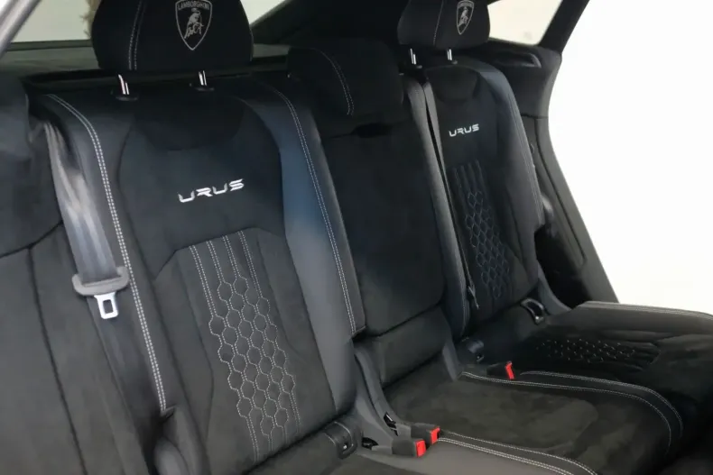 Lamborghini Urus din 2023 cu 9.990 km - oferta LAM117008 - foto 21