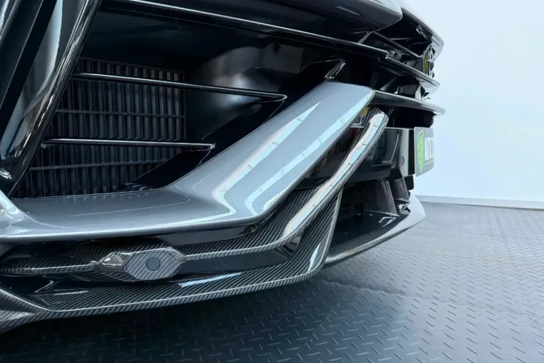 Lamborghini Urus din 2023 cu 9.990 km - oferta LAM117008 - foto 26