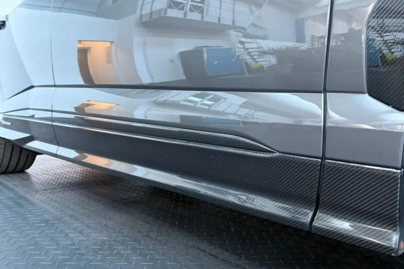 Lamborghini Urus din 2023 cu 9.990 km - oferta LAM117008 - foto 27