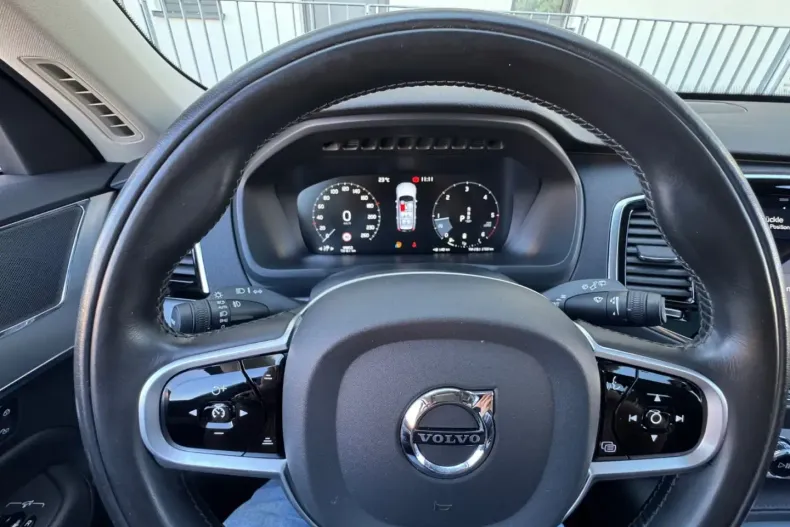 Volvo XC90 din 2020 cu 98.798 km - oferta VOL117010 - foto 15