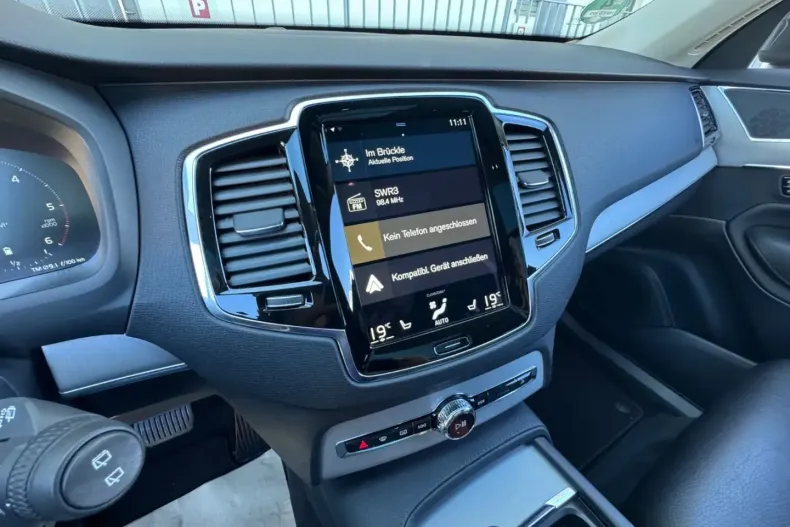 Volvo XC90 din 2020 cu 98.798 km - oferta VOL117010 - foto 16